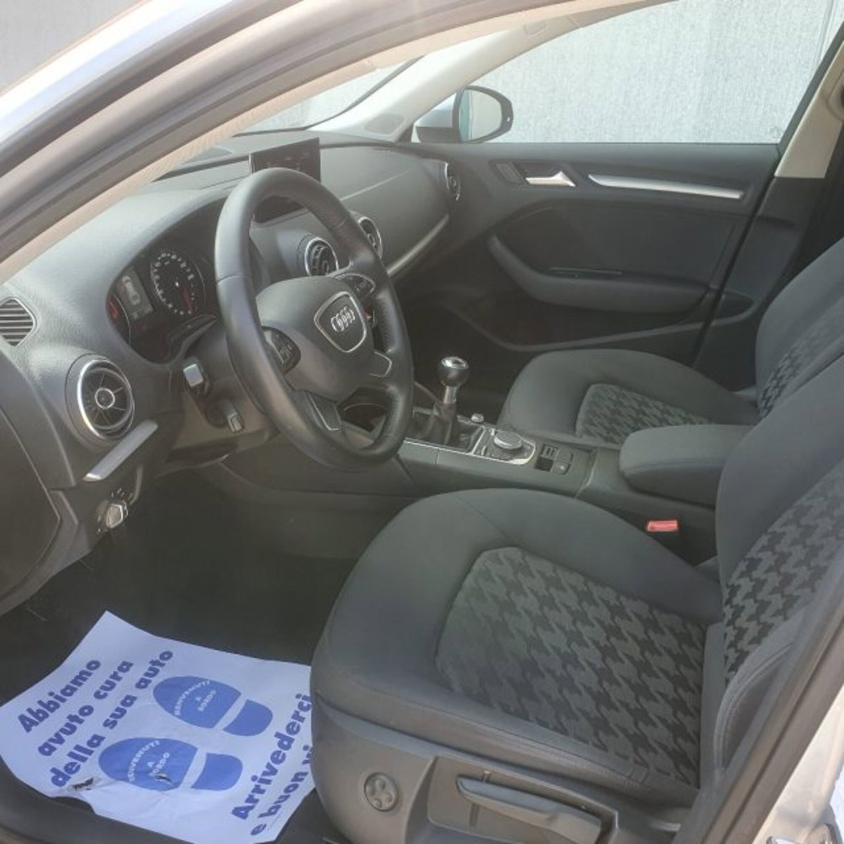 Audi A3 Sportback 1.6 TDI ultra Attraction (9)