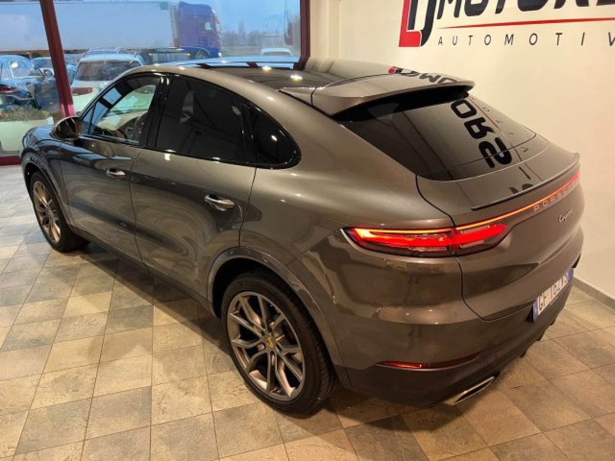 Porsche Cayenne 3.0 V6 (9)