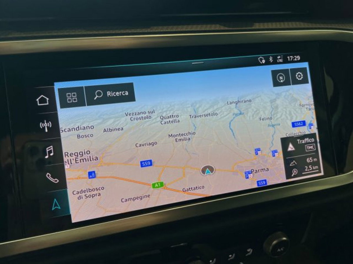 Audi Q3 Sportback 35 TDI quattro S tronic Business Plus (10)