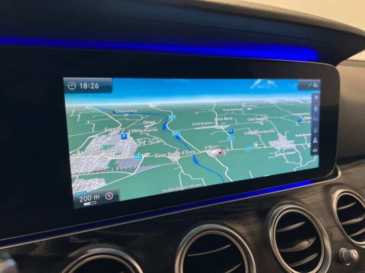 Mercedes-Benz Classe E Station Wagon 220 d 4Matic Auto AMG Line (10)