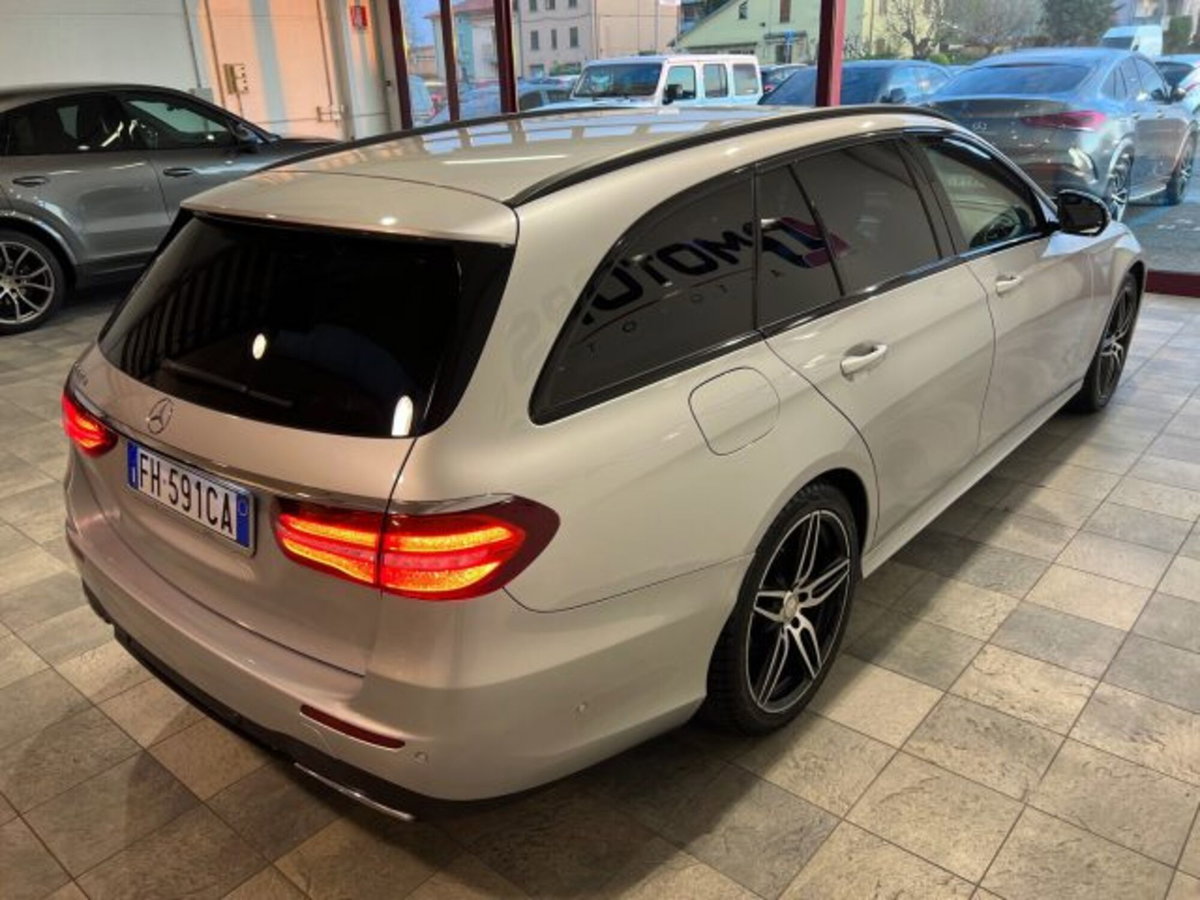 Mercedes-Benz Classe E Station Wagon 220 d 4Matic Auto AMG Line (7)