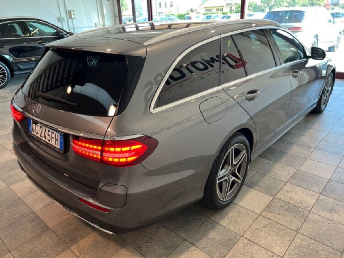Mercedes-Benz Classe E Station Wagon 220 d 4Matic Auto AMG Line (7)