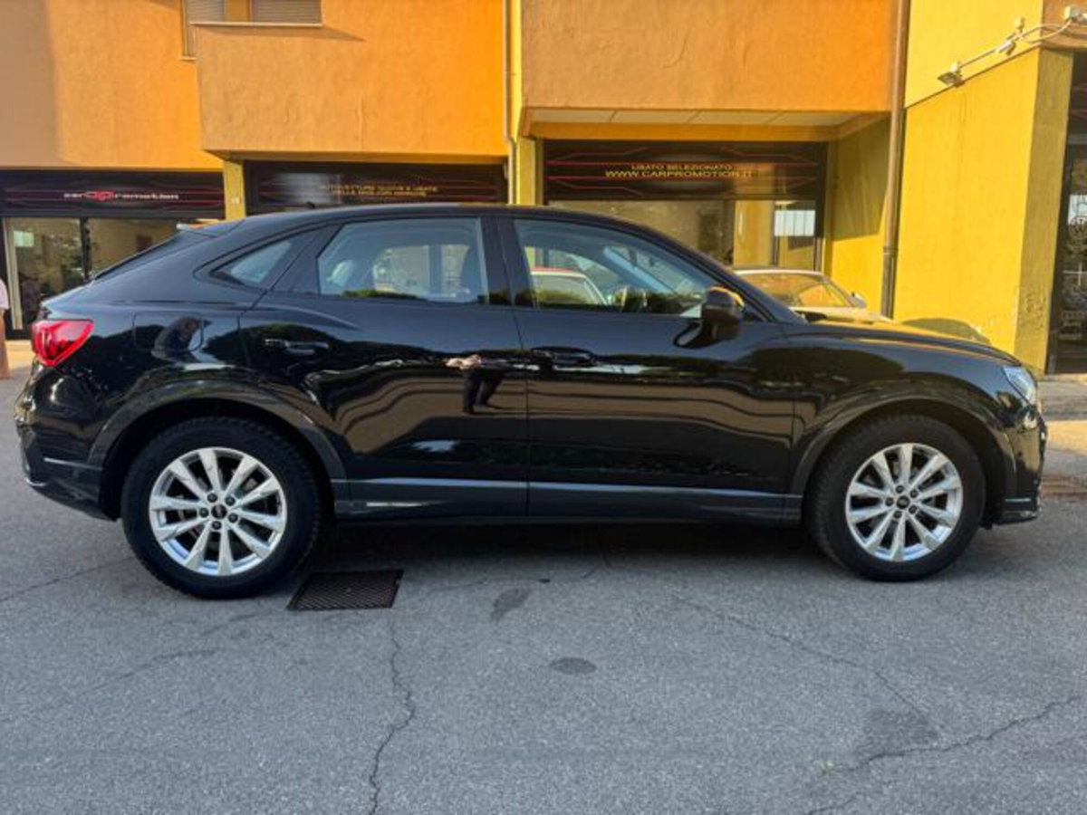 Audi Q3 Sportback 35 TDI quattro S tronic Business Plus (6)