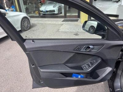 BMW Serie 1 116d 2.0 116CV cat 5 porte Attiva DPF (19)