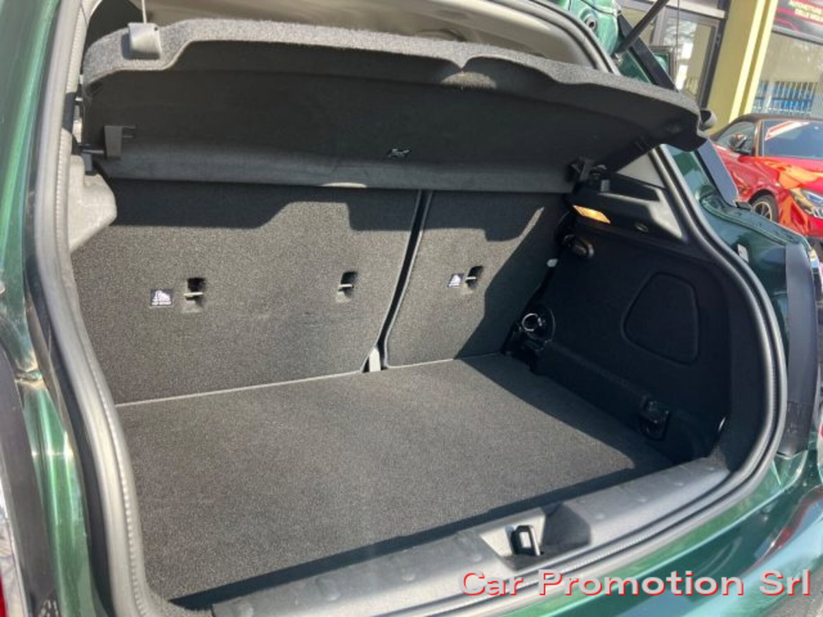 MINI Mini 1.5 Cooper D 5 porte (12)