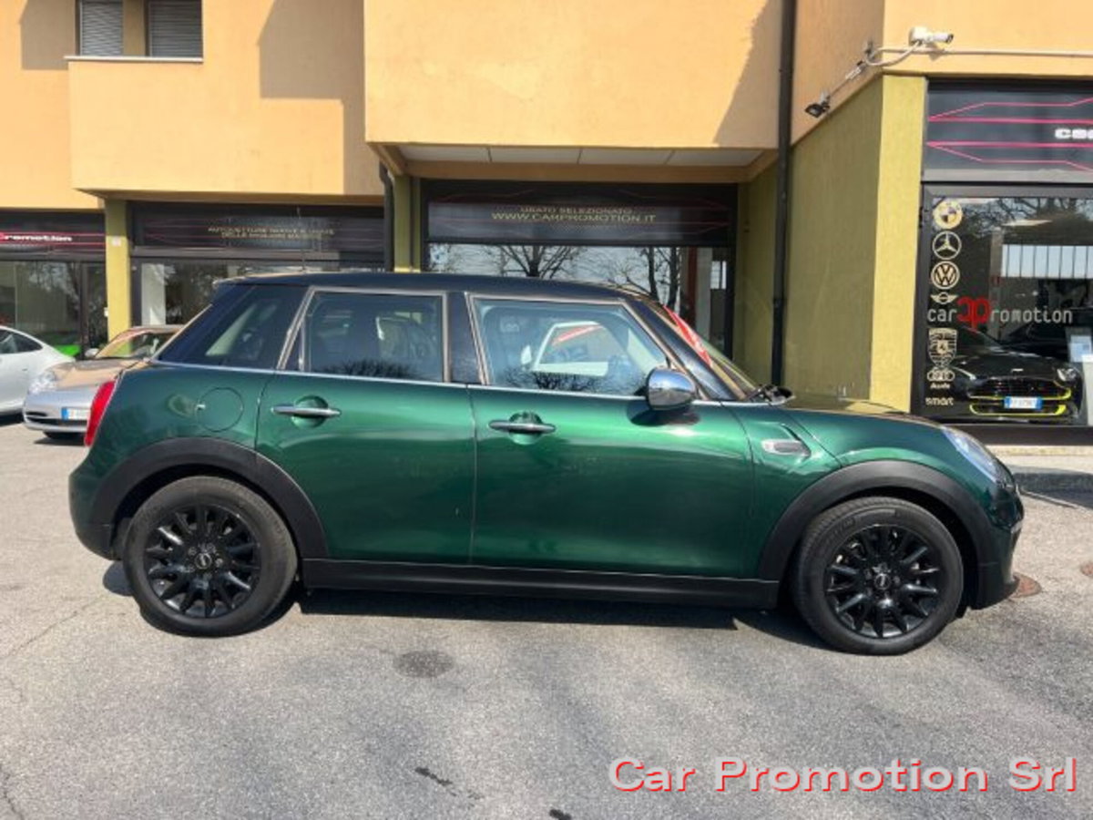 MINI Mini 1.5 Cooper D 5 porte (3)