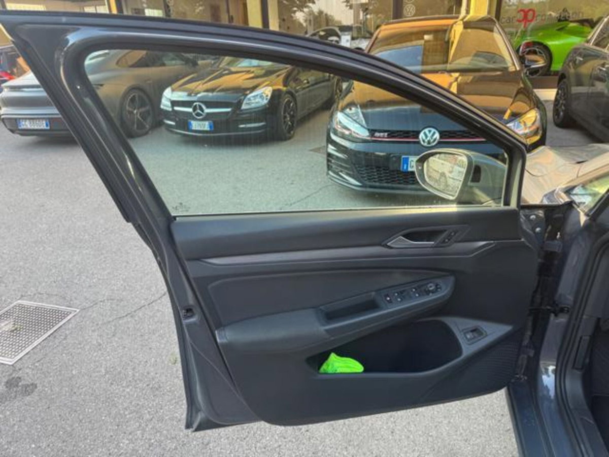 Volkswagen Golf 1.4 TSI eHYBRID 204 CV DSG Style (17)