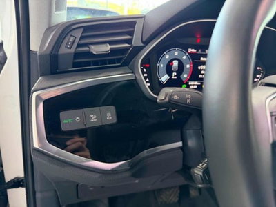 Audi Q3 Sportback 35 TDI quattro S tronic Business Plus (12)