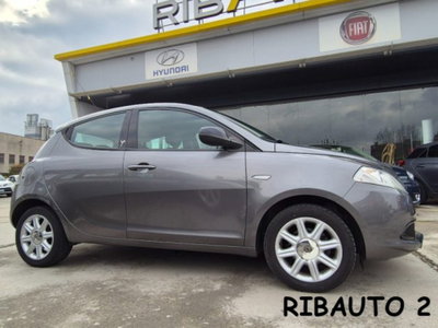 Lancia Ypsilon 1.2 69 CV 5 porte Elle (6)
