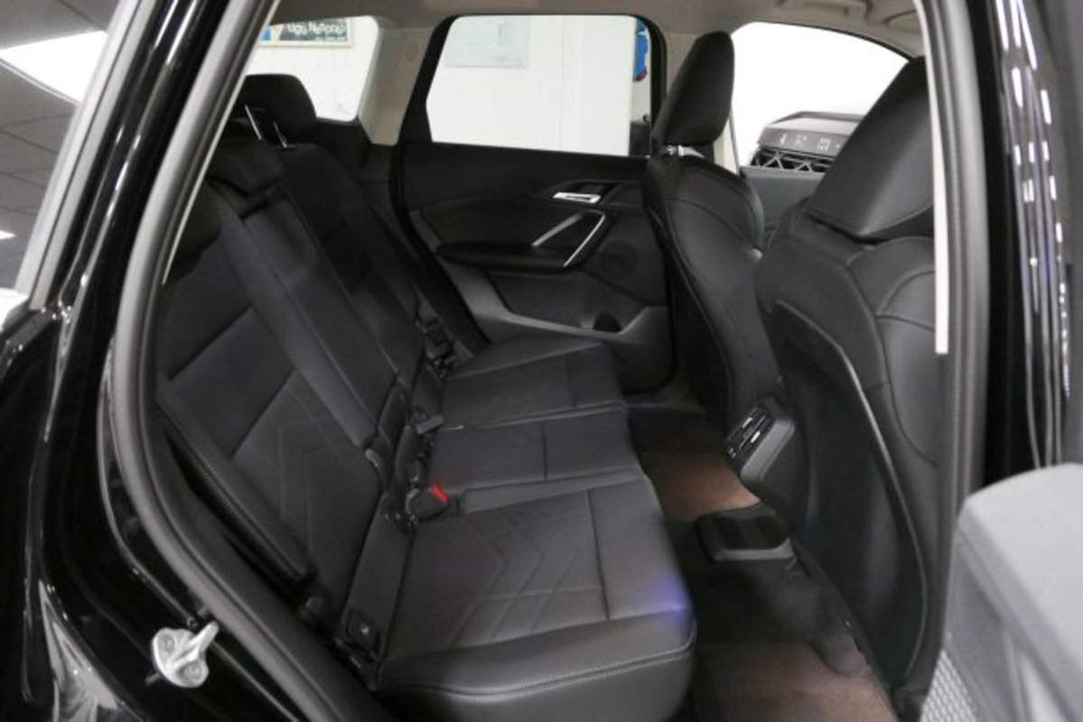 BMW X1 sDrive 18d xLine (10)