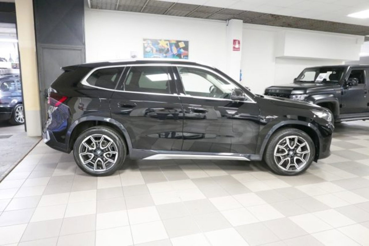 BMW X1 sDrive 18d xLine (3)