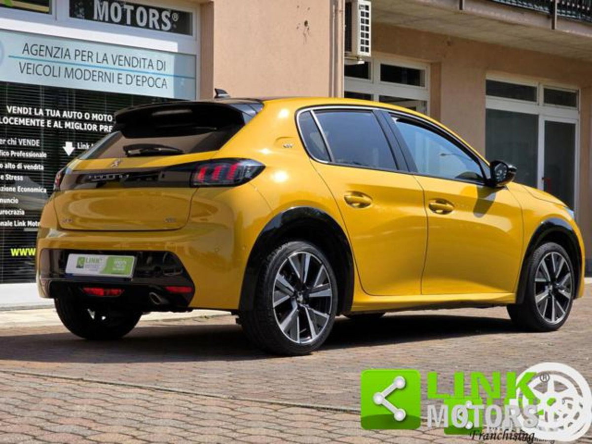 Peugeot 208 1.2 puretech Active s&s 100cv (9)