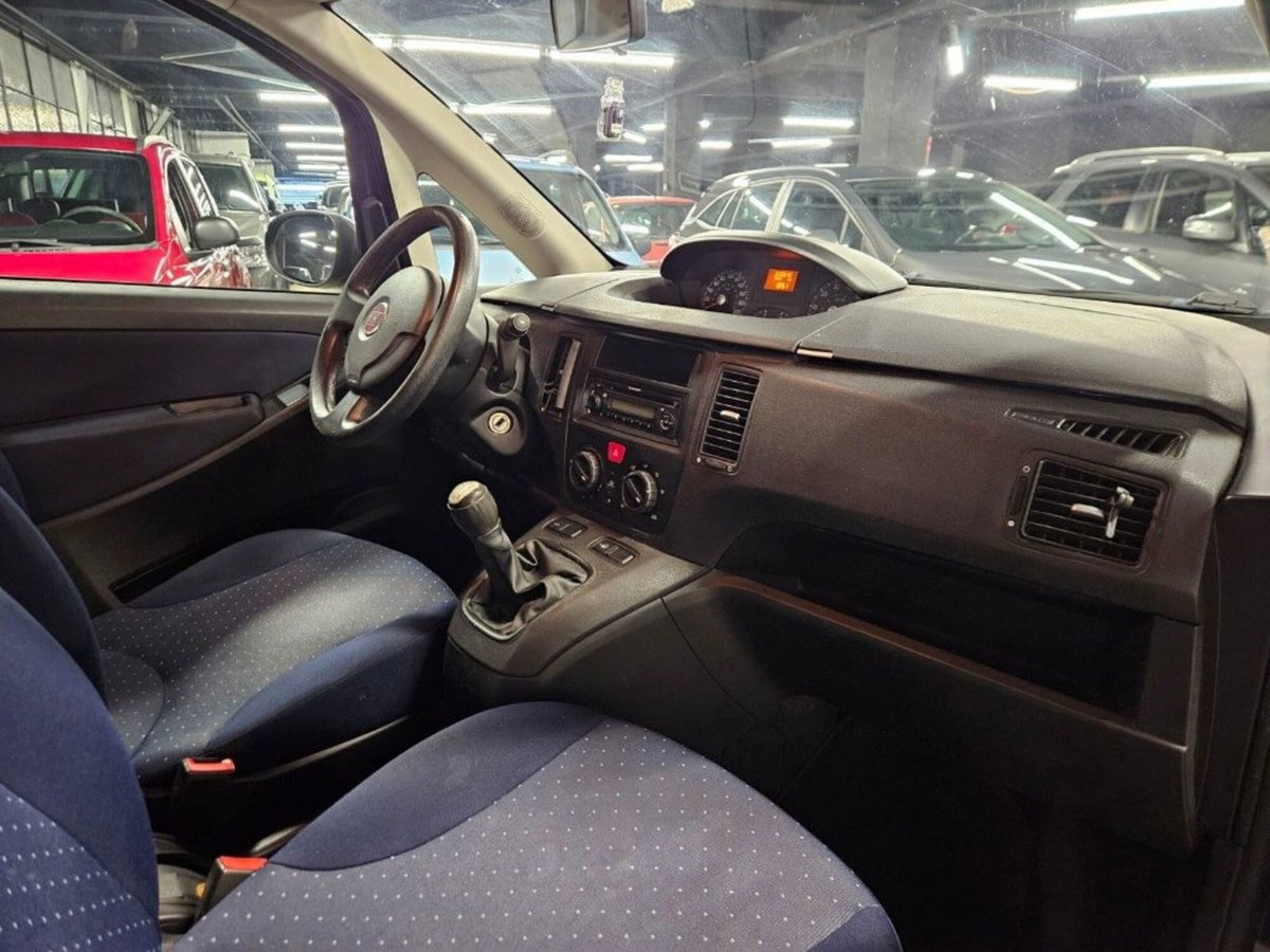 Fiat Idea 1.3 Multijet 16V 70 CV Active (8)