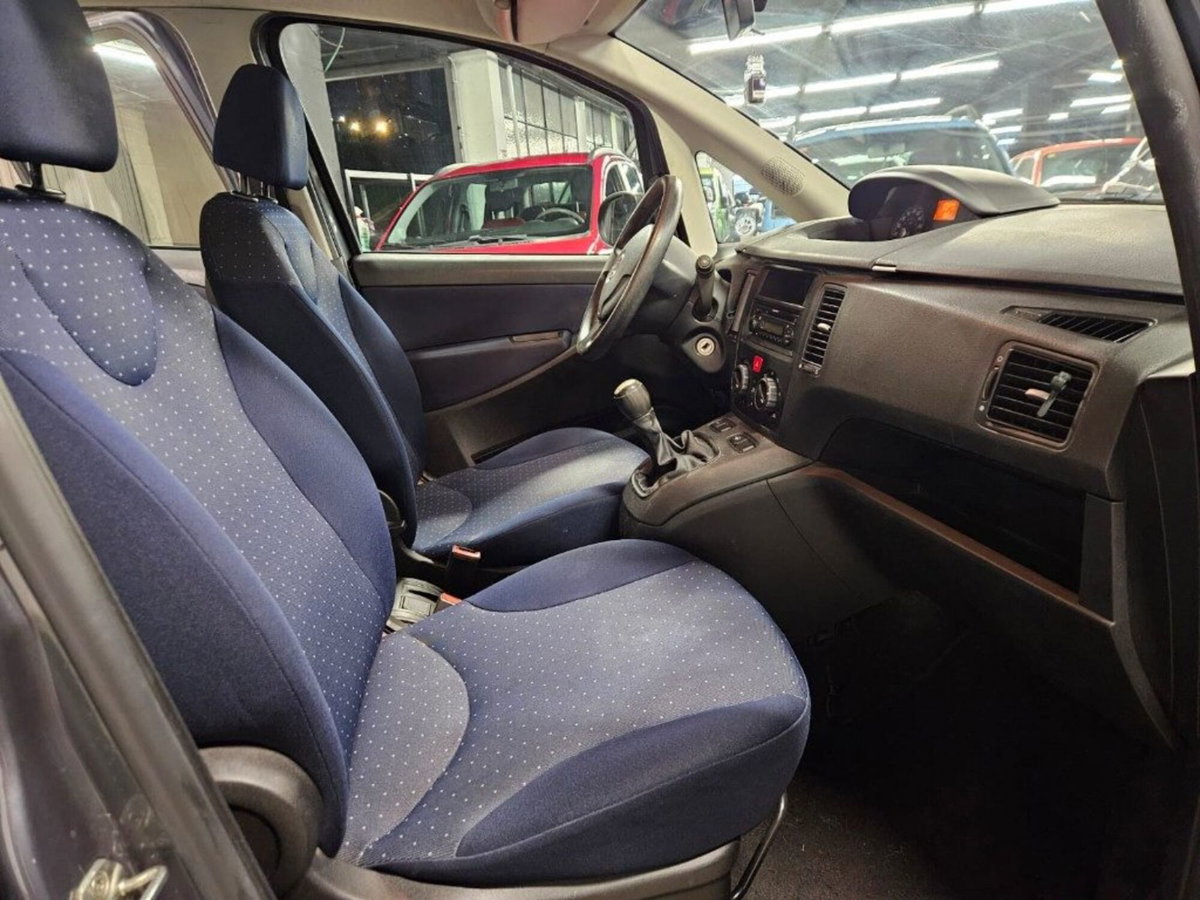 Fiat Idea 1.3 Multijet 16V 70 CV Active (9)