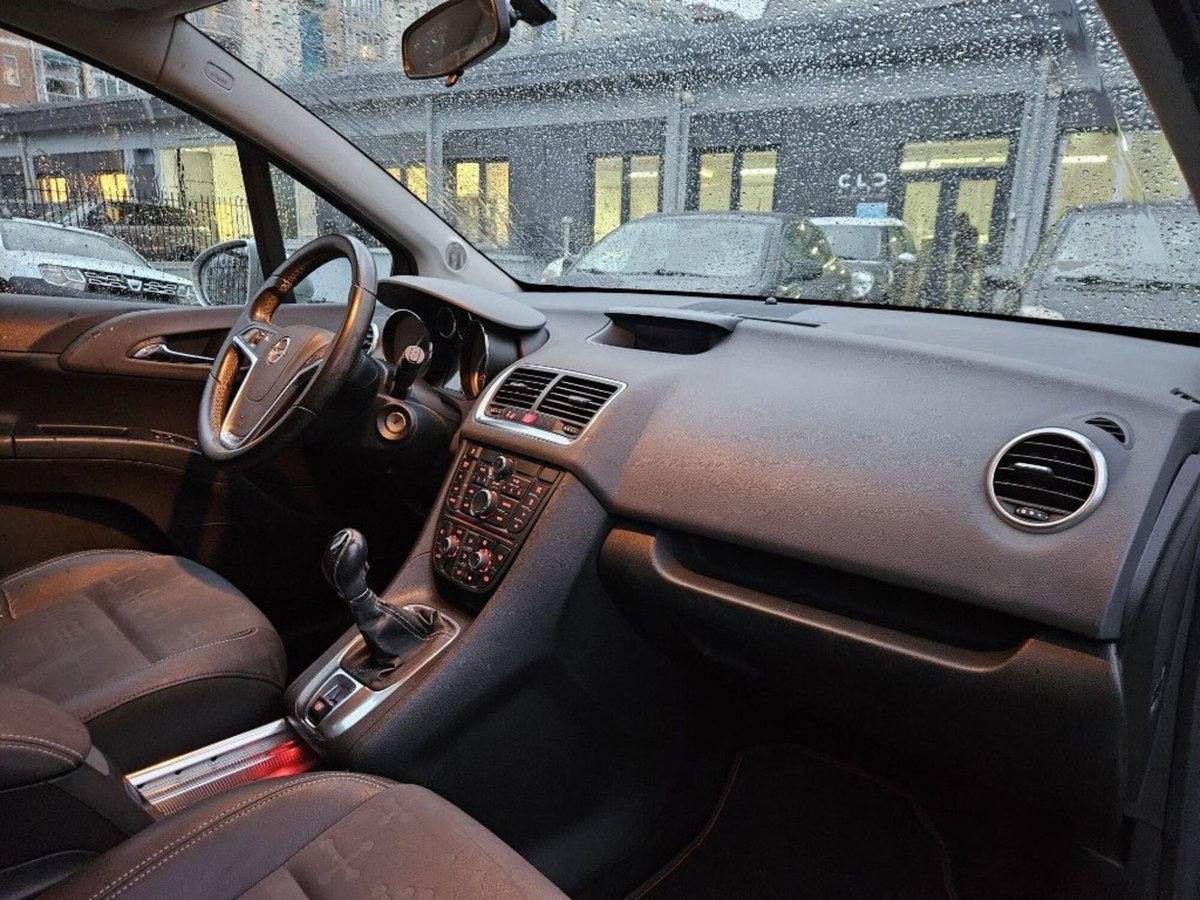 Opel Meriva 1.3 CDTI 95CV ecoFLECosmo (11)