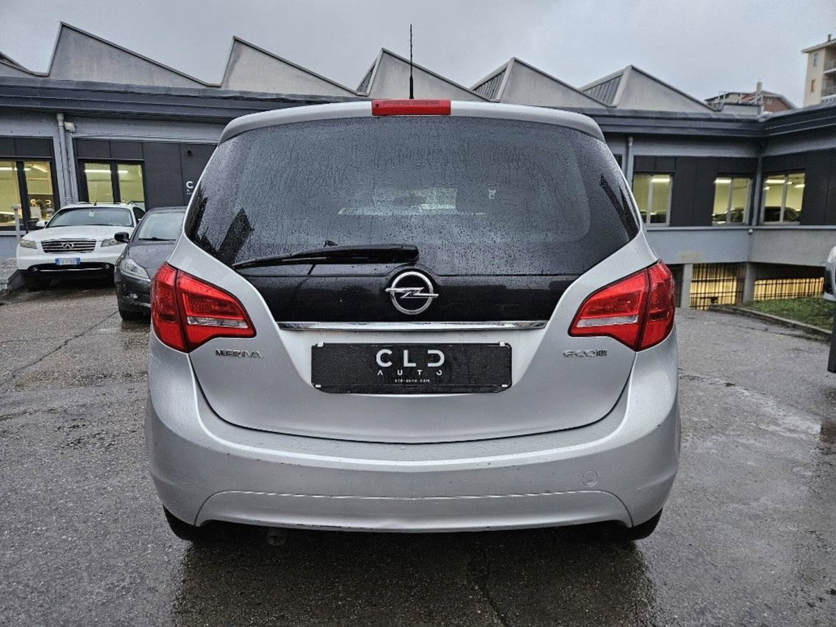 Opel Meriva 1.3 CDTI 95CV ecoFLECosmo (5)