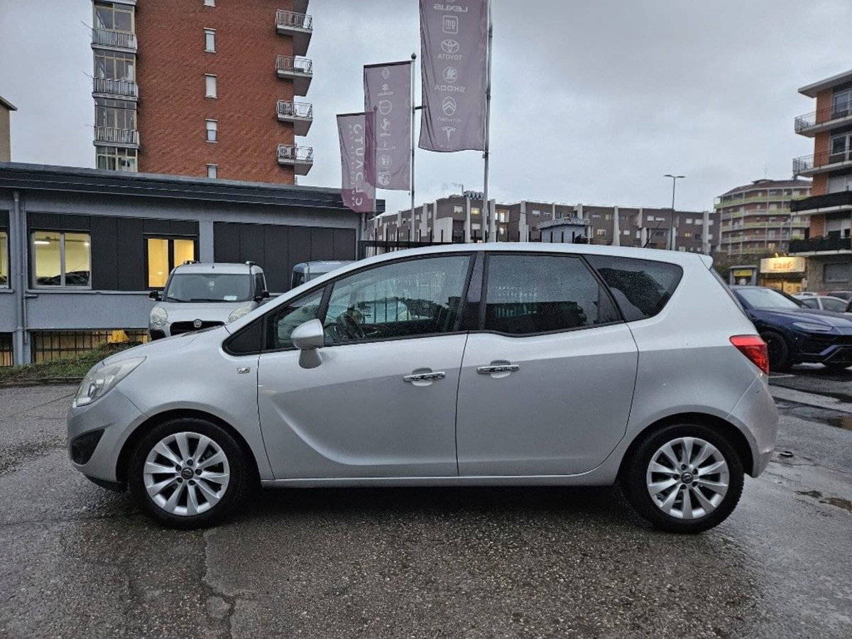 Opel Meriva 1.3 CDTI 95CV ecoFLECosmo (6)