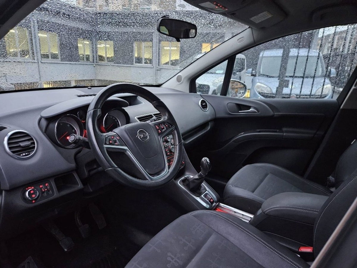 Opel Meriva 1.3 CDTI 95CV ecoFLECosmo (7)