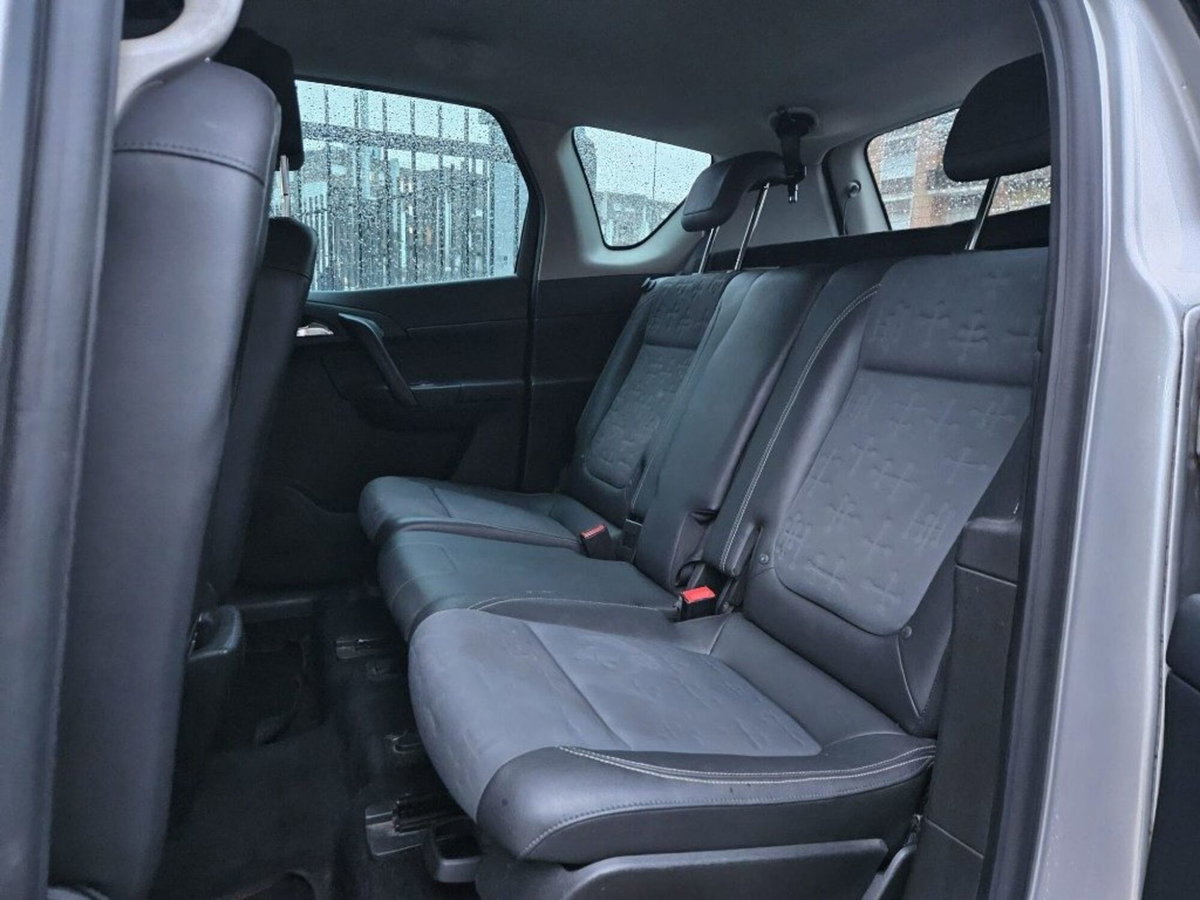 Opel Meriva 1.3 CDTI 95CV ecoFLECosmo (9)