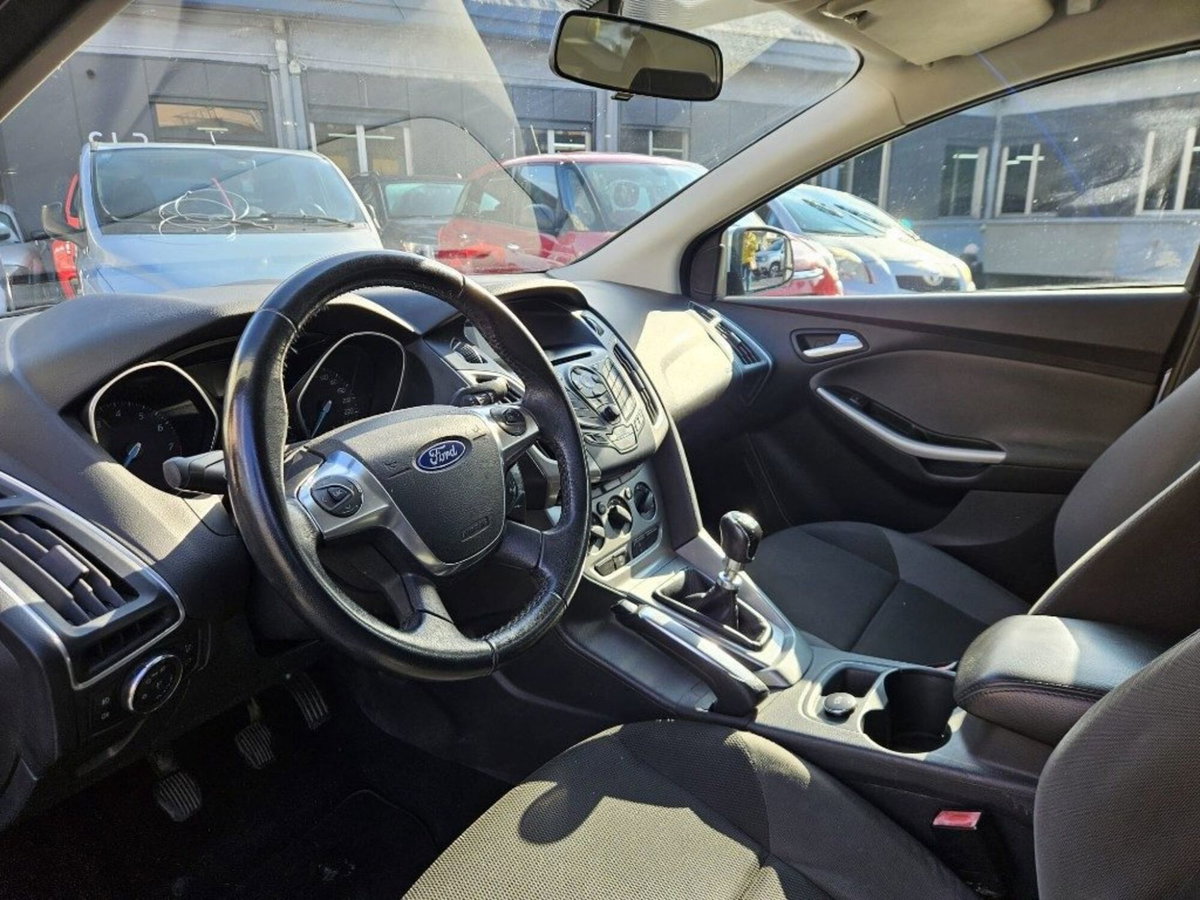 Ford Focus Station Wagon 1.0 EcoBoost 125 CV automatico SW Active (6)