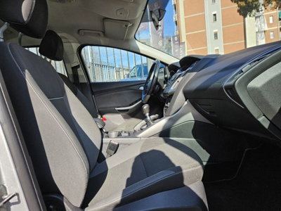 Ford Focus Station Wagon 1.0 EcoBoost 125 CV automatico SW Active (9)