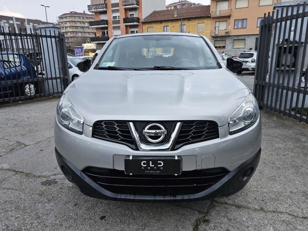 Nissan Qashqai 1.5 dCi DPF Acenta (2)