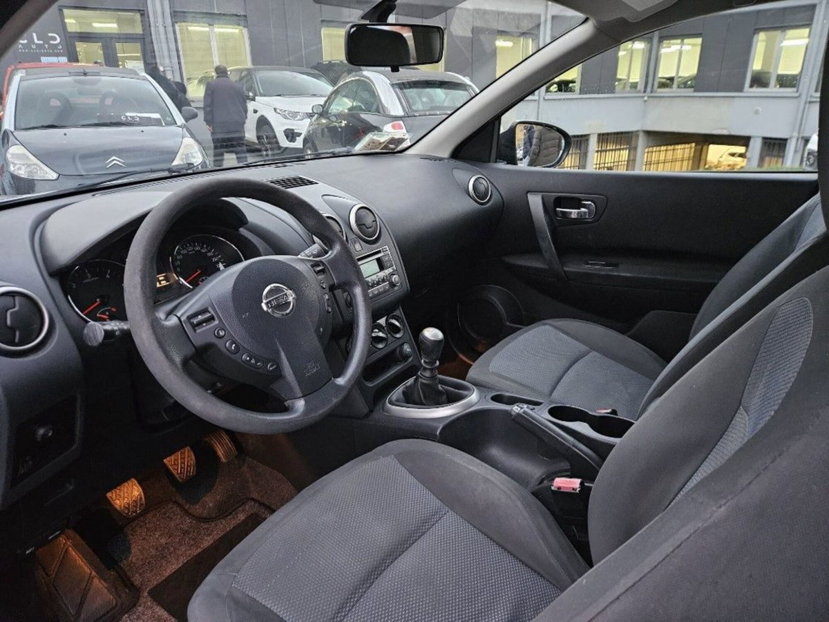 Nissan Qashqai 1.5 dCi DPF Acenta (5)