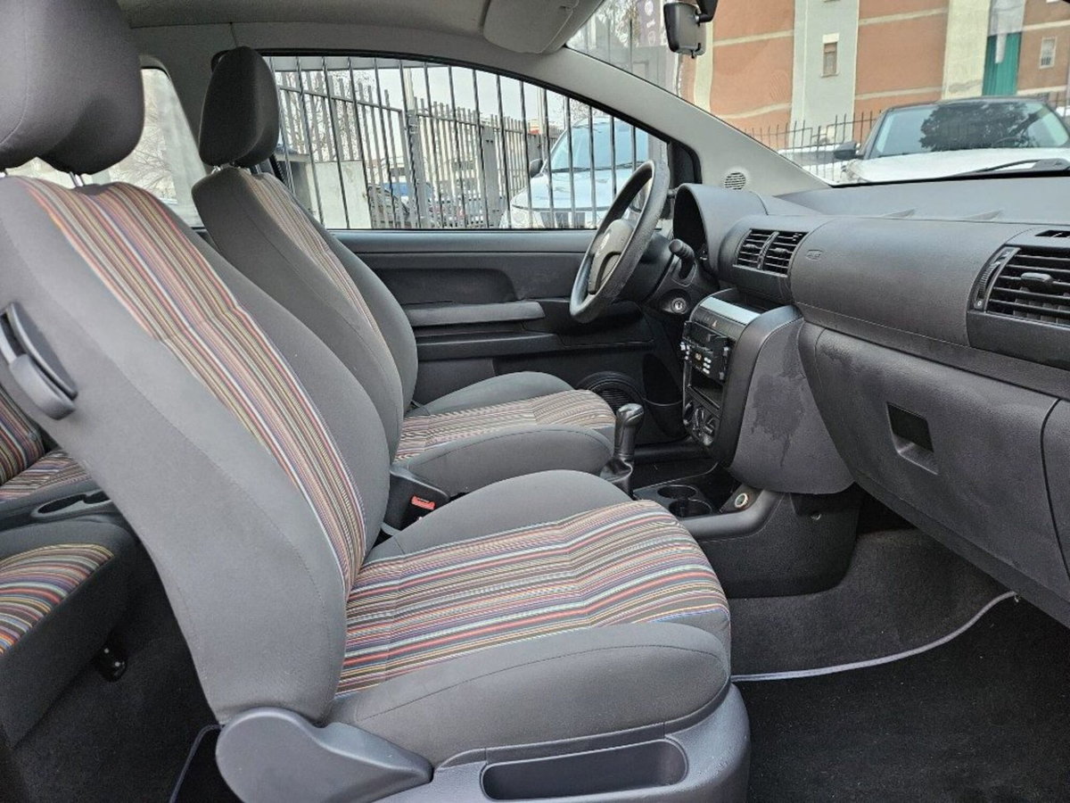 Volkswagen Fox Easy (10)