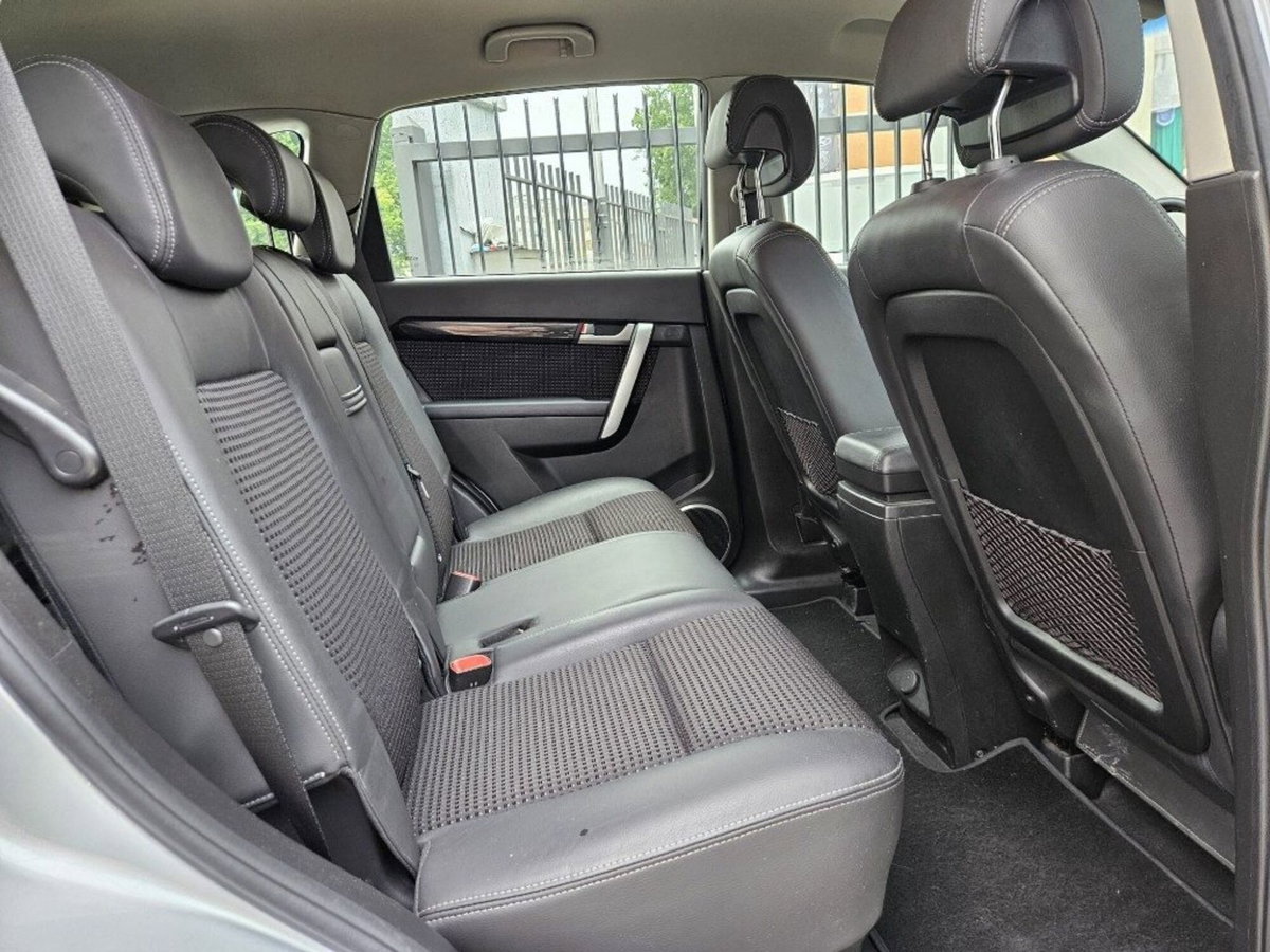 Chevrolet Captiva 2.2 VCDi 163CV 2WD LT (12)