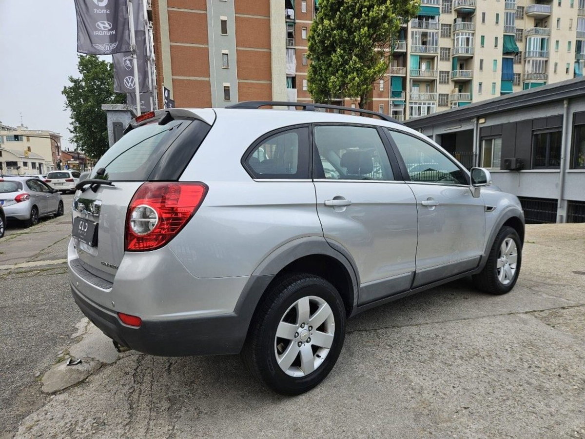 Chevrolet Captiva 2.2 VCDi 163CV 2WD LT (4)