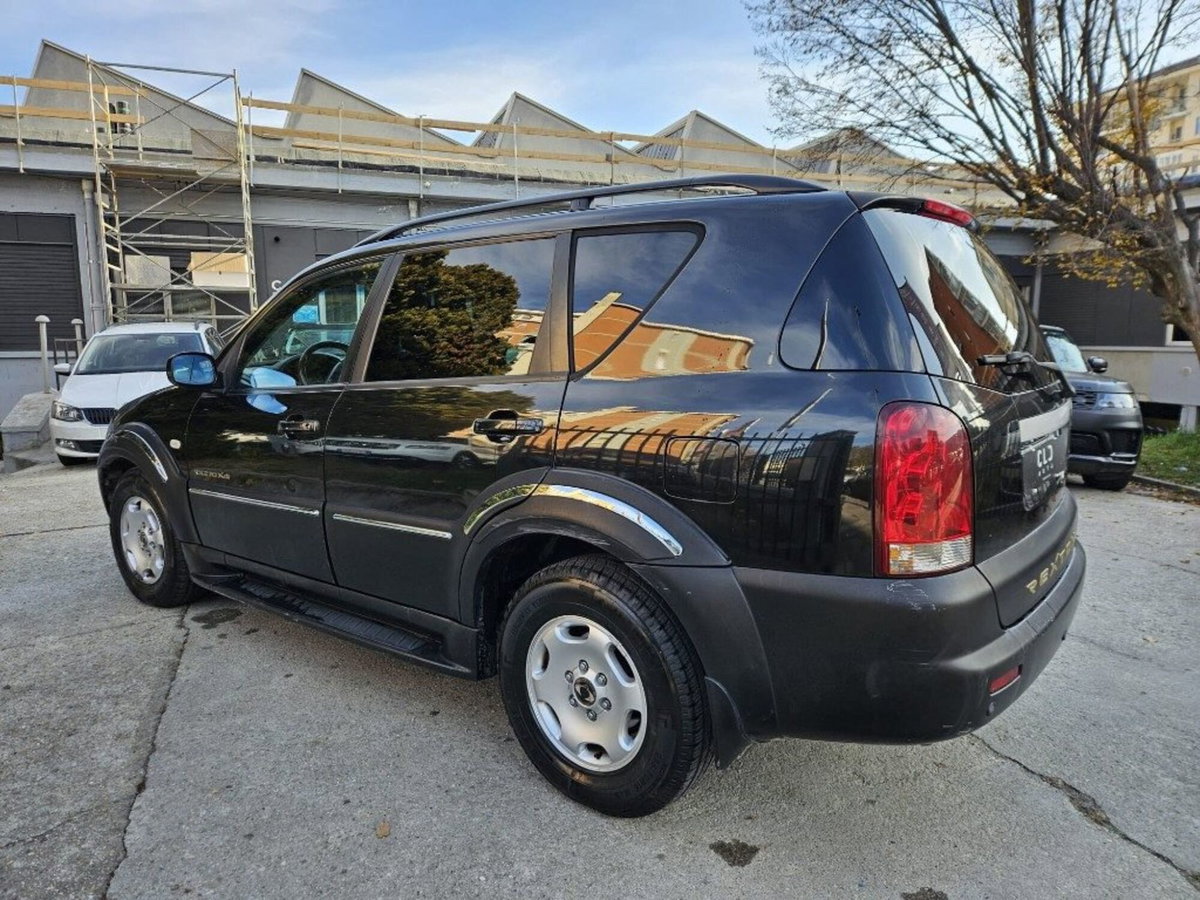 Ssangyong Rexton II 2.7 XDi TOD Classic (6)
