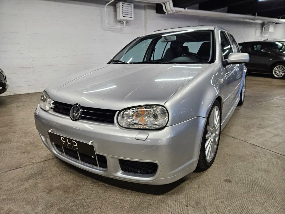 Volkswagen Golf 3.2 V6 cat 3 porte R32 (2)