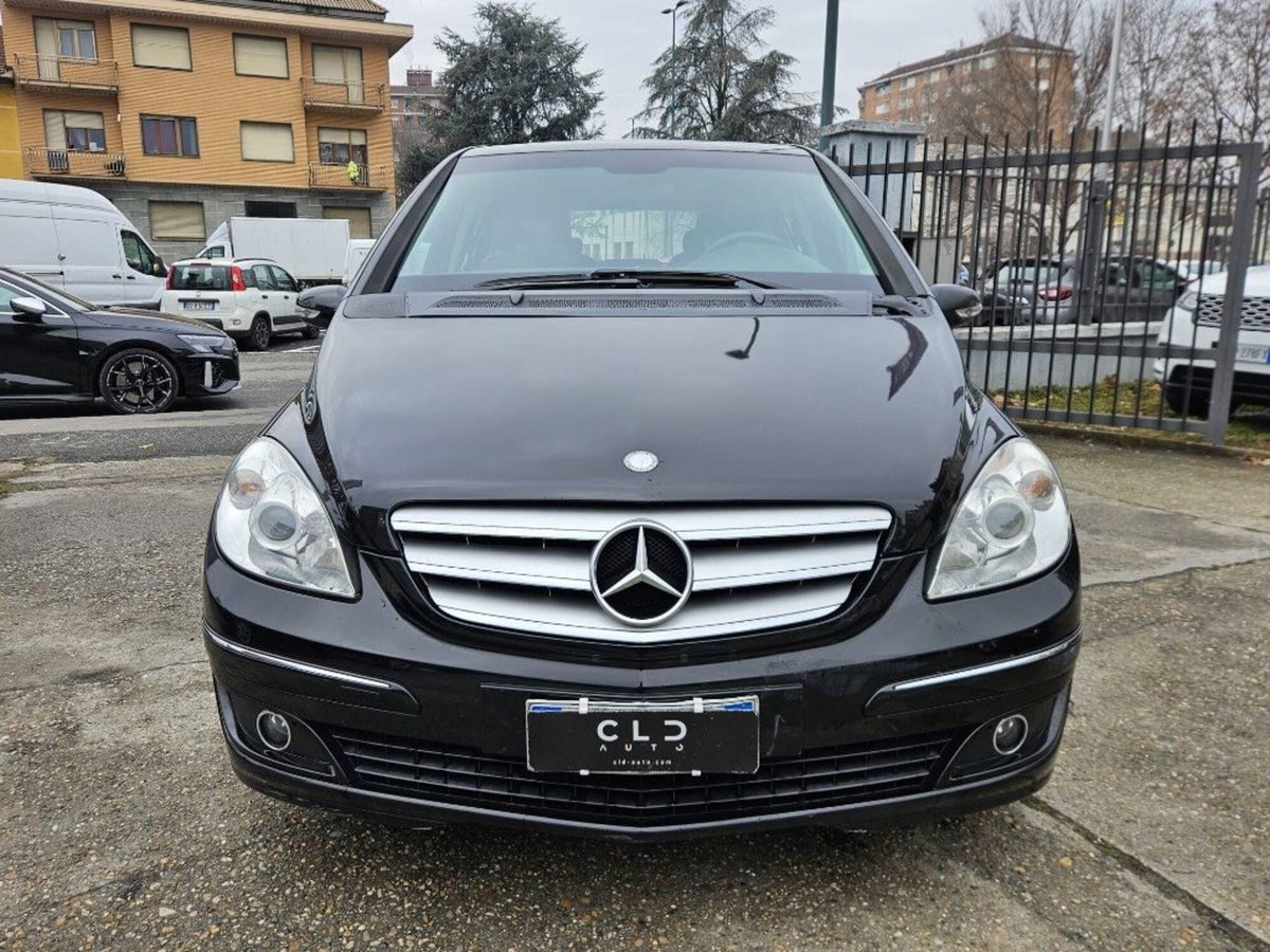 Mercedes-Benz Classe B 200 CDI Sport (2)