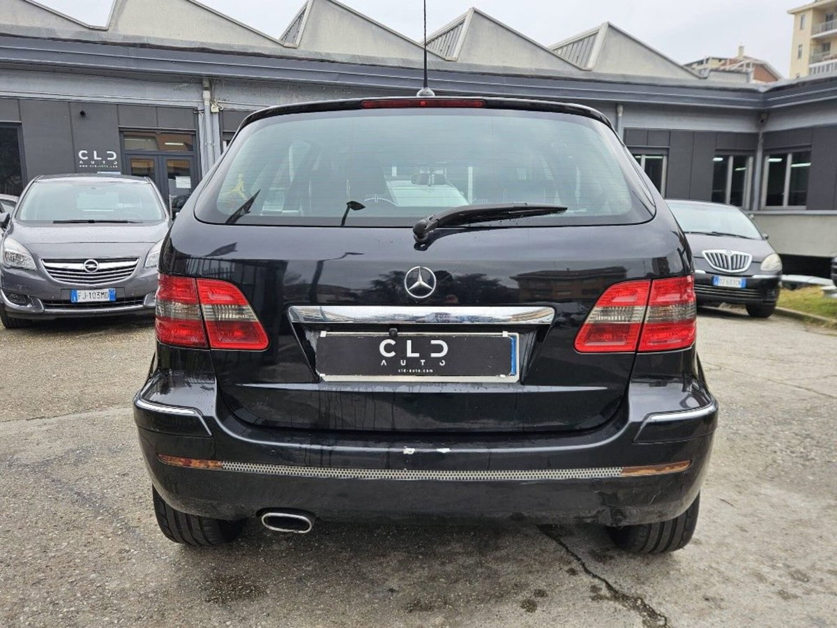 Mercedes-Benz Classe B 200 CDI Sport (5)