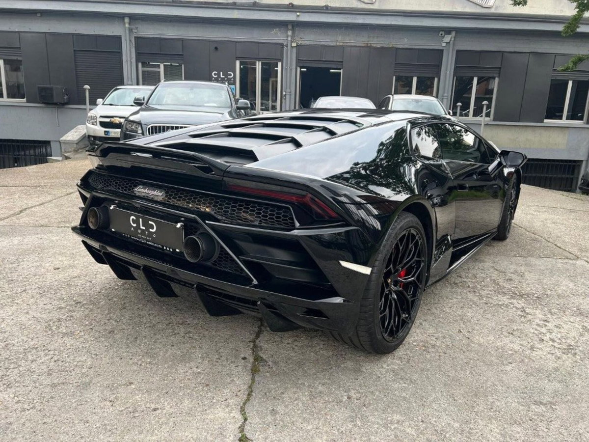 Lamborghini Huracán Coupé 5.2 V10 EVO Coupé (12)