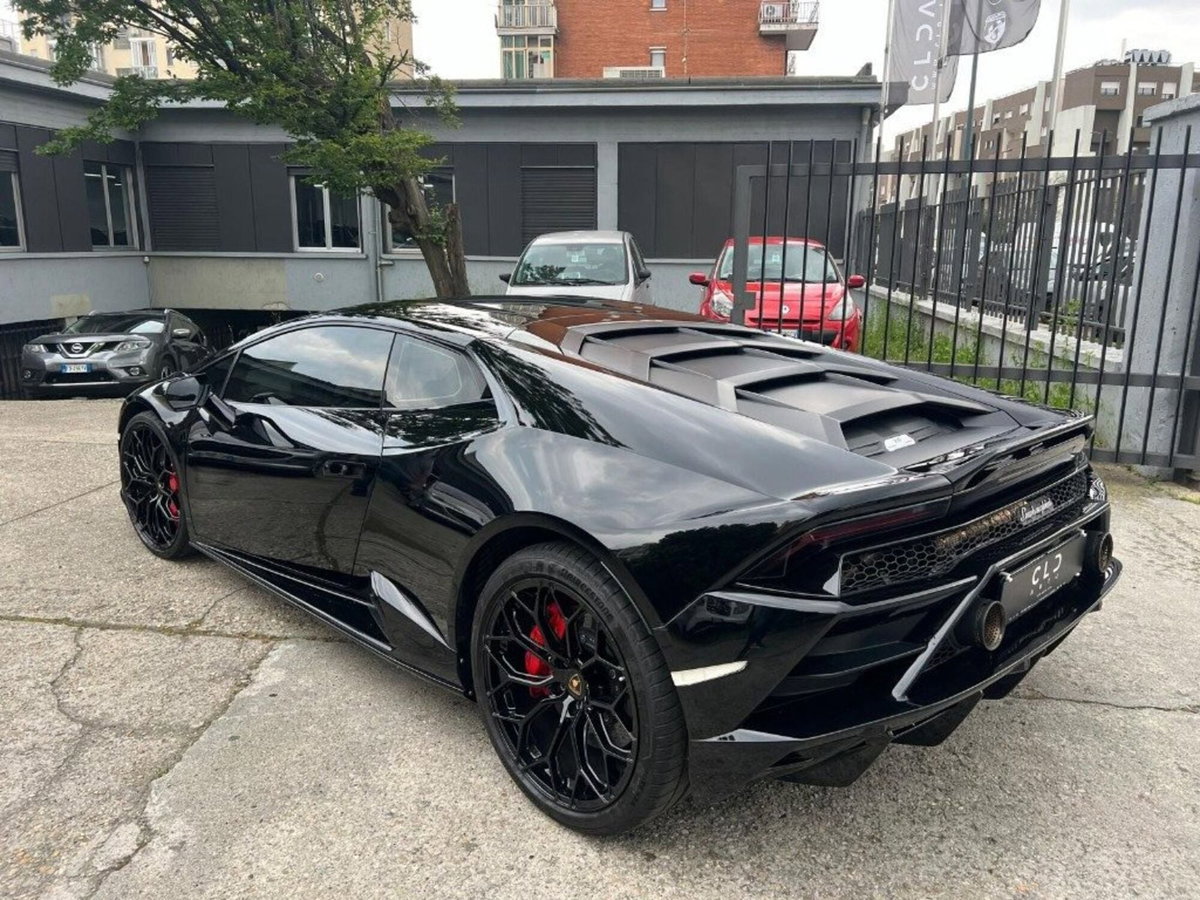 Lamborghini Huracán Coupé 5.2 V10 EVO Coupé (14)