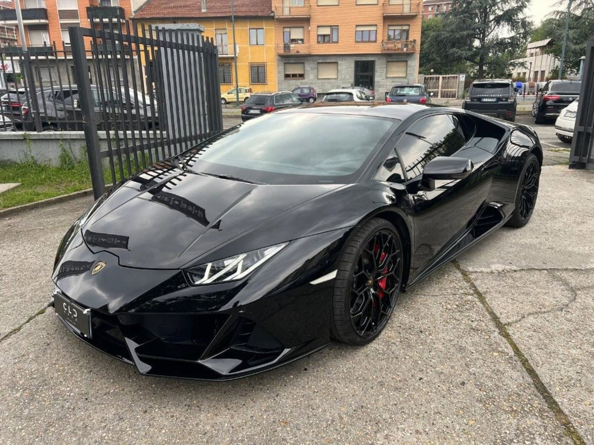 Lamborghini Huracán Coupé 5.2 V10 EVO Coupé (3)