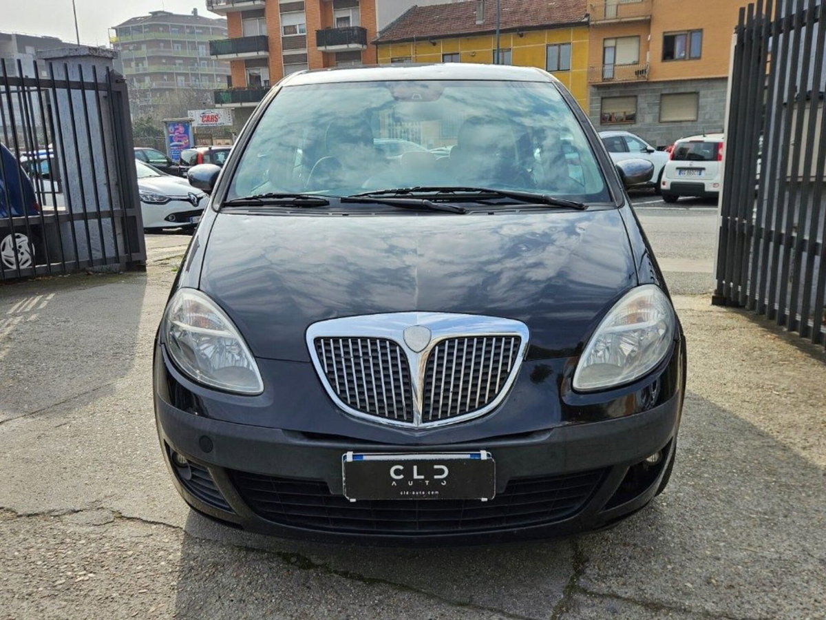 Lancia Musa 1.4 Argento (2)
