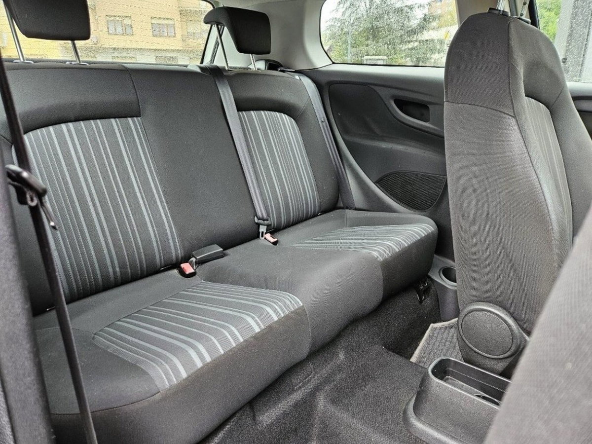 Fiat Grande Punto 1.3 MJT 75 CV 3 porte S&S Actual (12)
