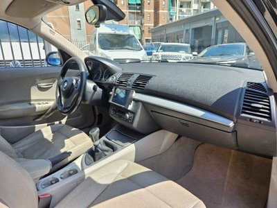 BMW Serie 1 118d cat 5 porte Attiva (10)