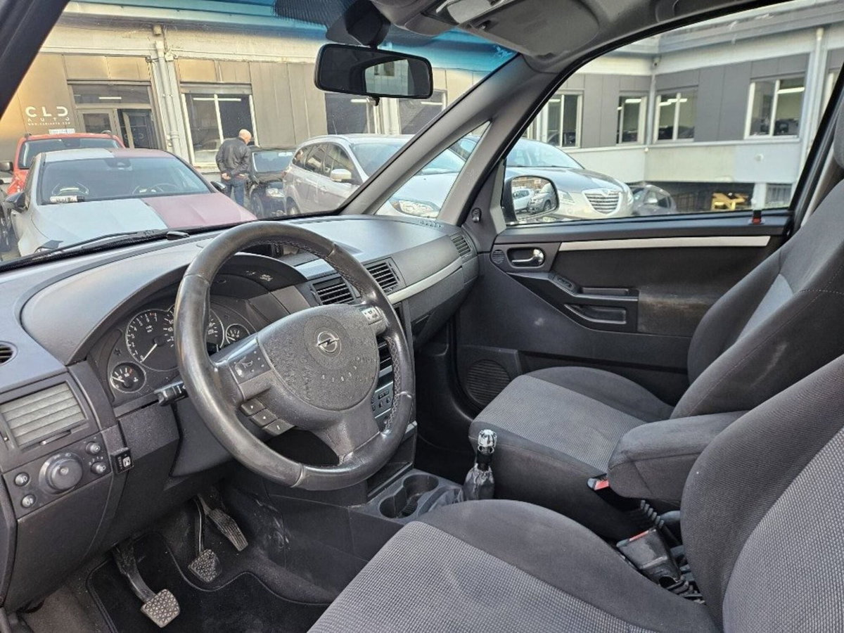 Opel Meriva 1.6 16V Club (4)