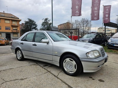 Mercedes-Benz Classe C 180 cat Classic (7)