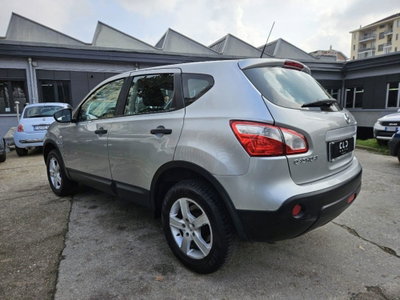 Nissan Qashqai 1.5 dCi DPF Acenta (5)