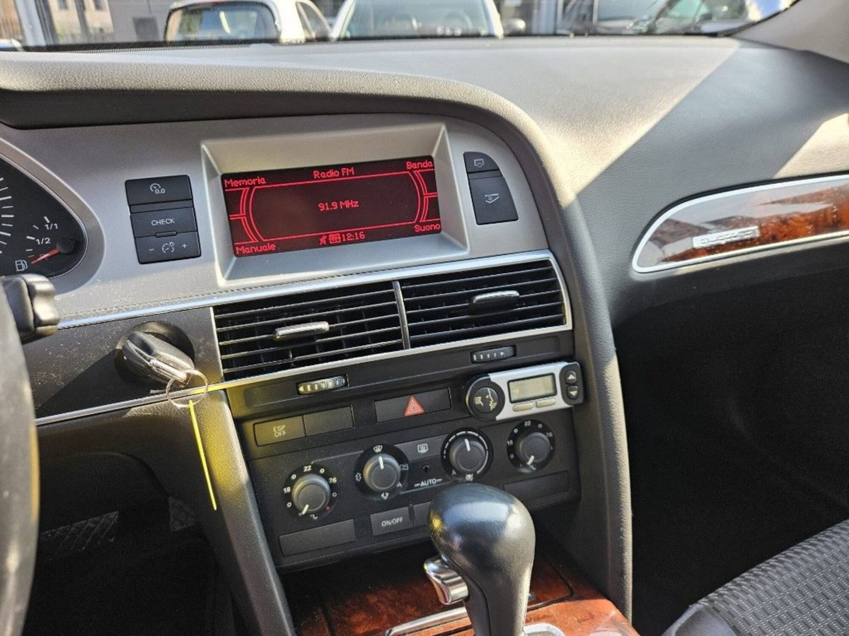 Audi A6 Avant 2.7 V6 TDI F.AP. (11)