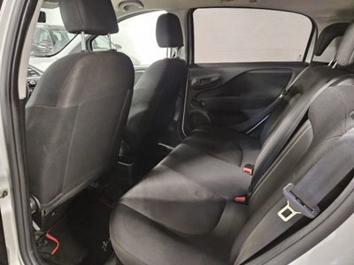 Fiat Punto 1.3 MJT II 75 CV 5 porte Young (9)