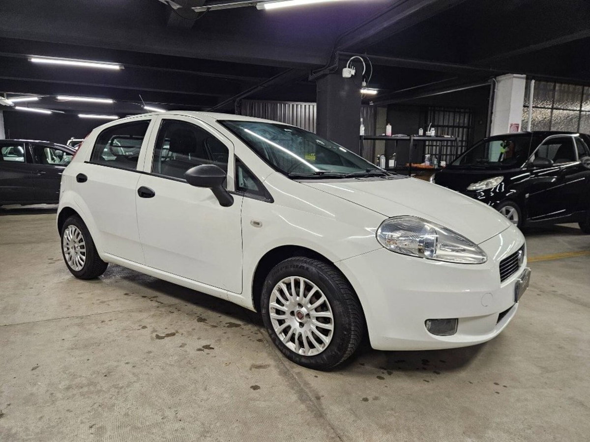Fiat Grande Punto 1.3 MJT 75 CV 5 porte S&S Actual (3)