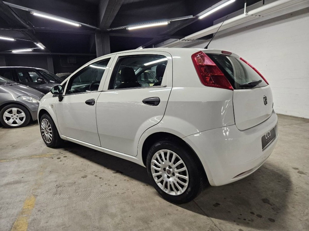 Fiat Grande Punto 1.3 MJT 75 CV 5 porte S&S Actual (6)