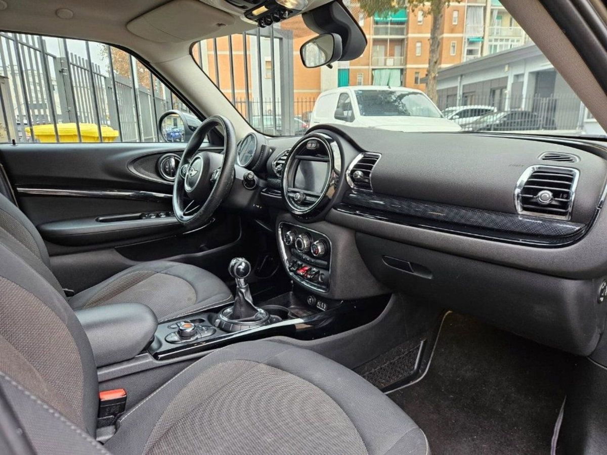 MINI Mini Clubman 1.5 One D Business Clubman (11)