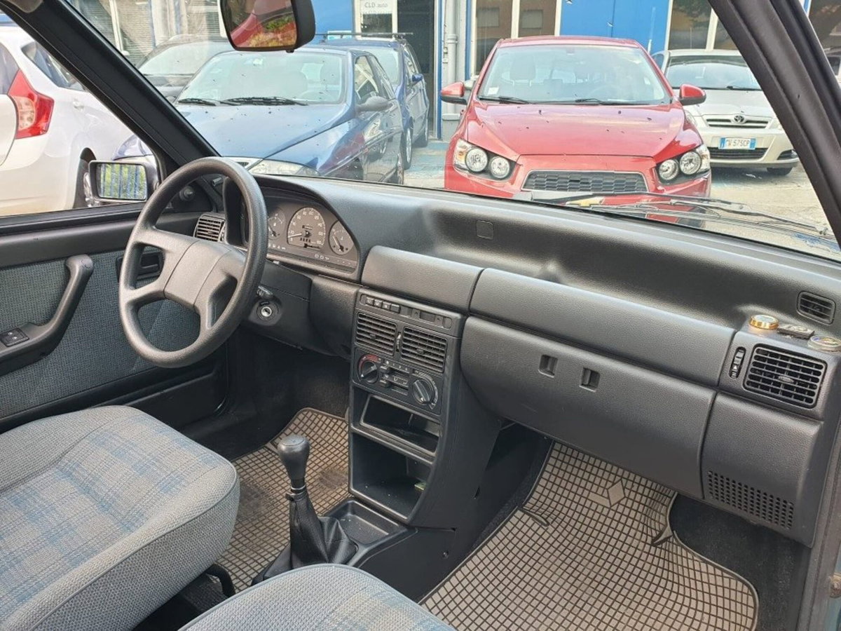 Fiat Uno 1.1 i.e. cat 5 porte S (15)