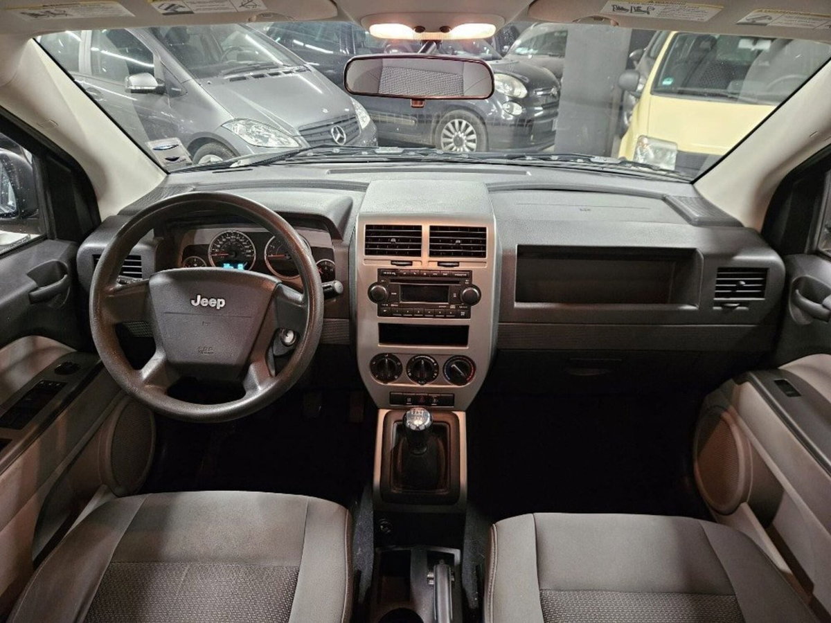 Jeep Compass 2.0 Turbodiesel Limited (10)